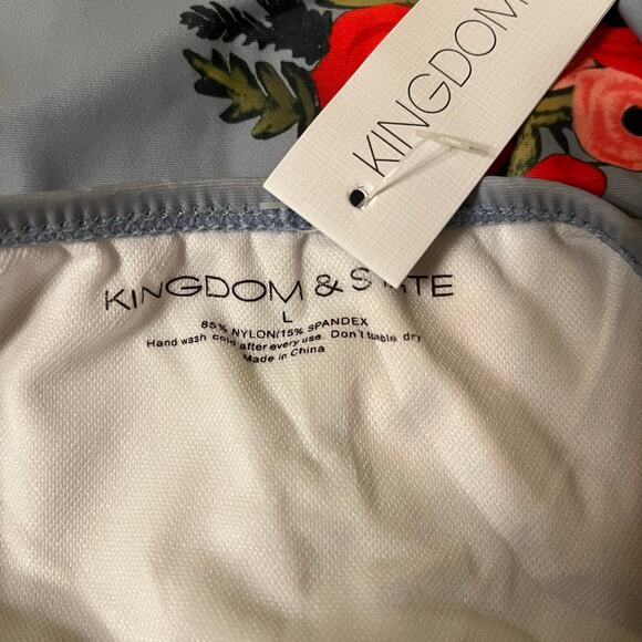 Halter Neck One Piece Swimsuit with Rose Print in Grey and Red Size Large - Picture 5 of 5